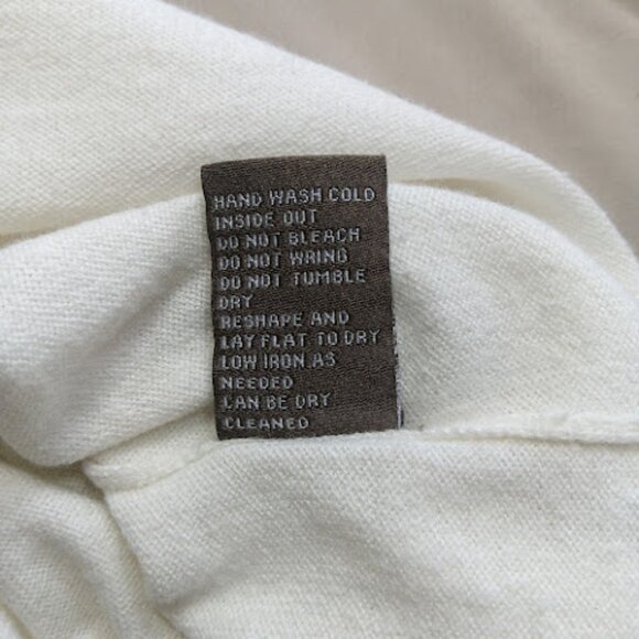 JMCLAUGHLIN Scalloped Hem And Cuffs Form Fitting Light Sweater Femanine Ditsy XS - Picture 9 of 9